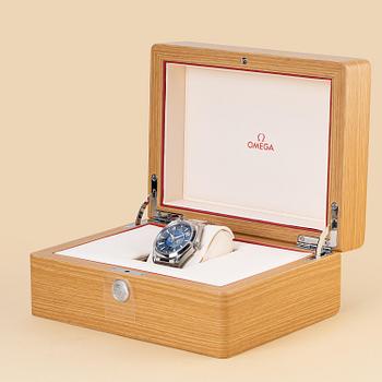 Omega, Seamaster Aqua Terra 150M Co-Axial Master Chronometer GMT Worldtimer, ca 2022.