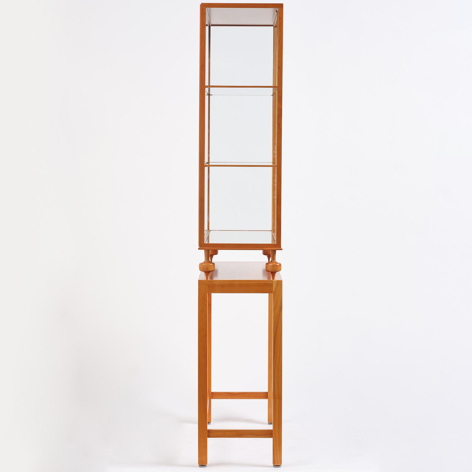 Josef Frank, a display cabinet model B 2077, Firma Svenskt Tenn, ca 2001.