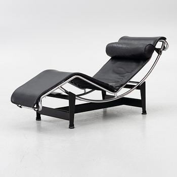 Le Corbusier (Charles-Édouard Jeanneret), Pierre Jeanneret & Charlotte Perriand, vilstol, modell "LC4", Cassina, Italien.