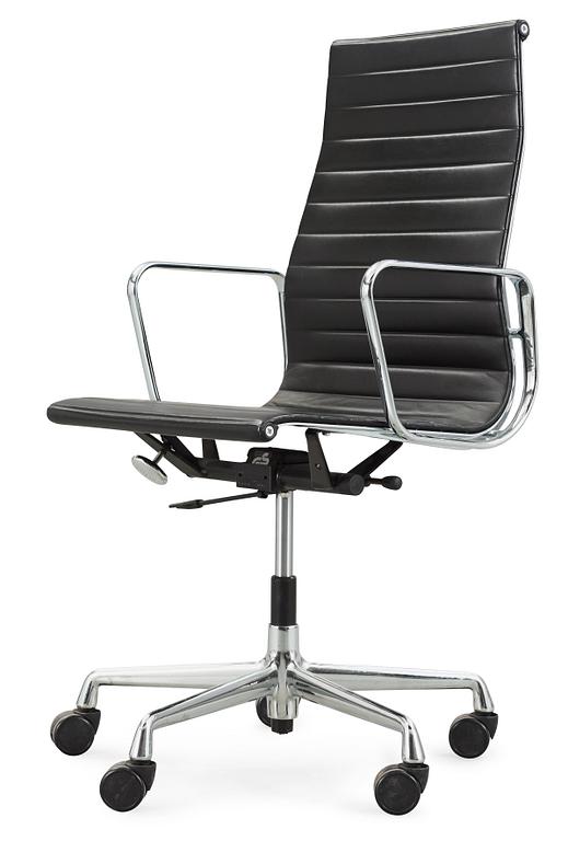 CHARLES & RAY EAMES, skrivbordsstol, "Aluminium group", modell EA 119, Vitra.