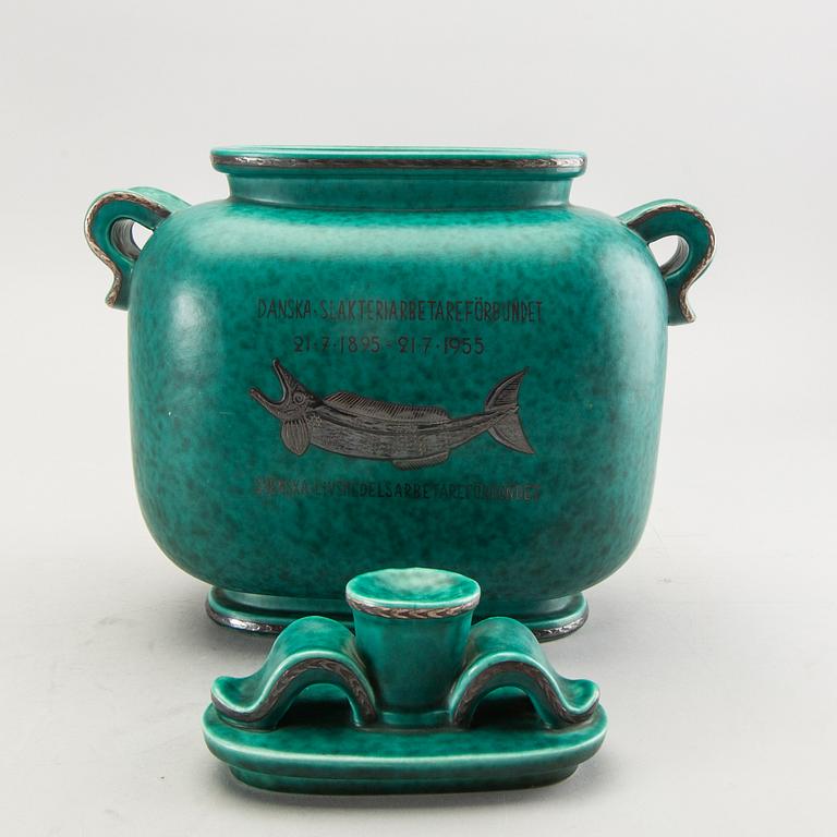 Wilhelm Kåge, a stone ware Argenta vase.