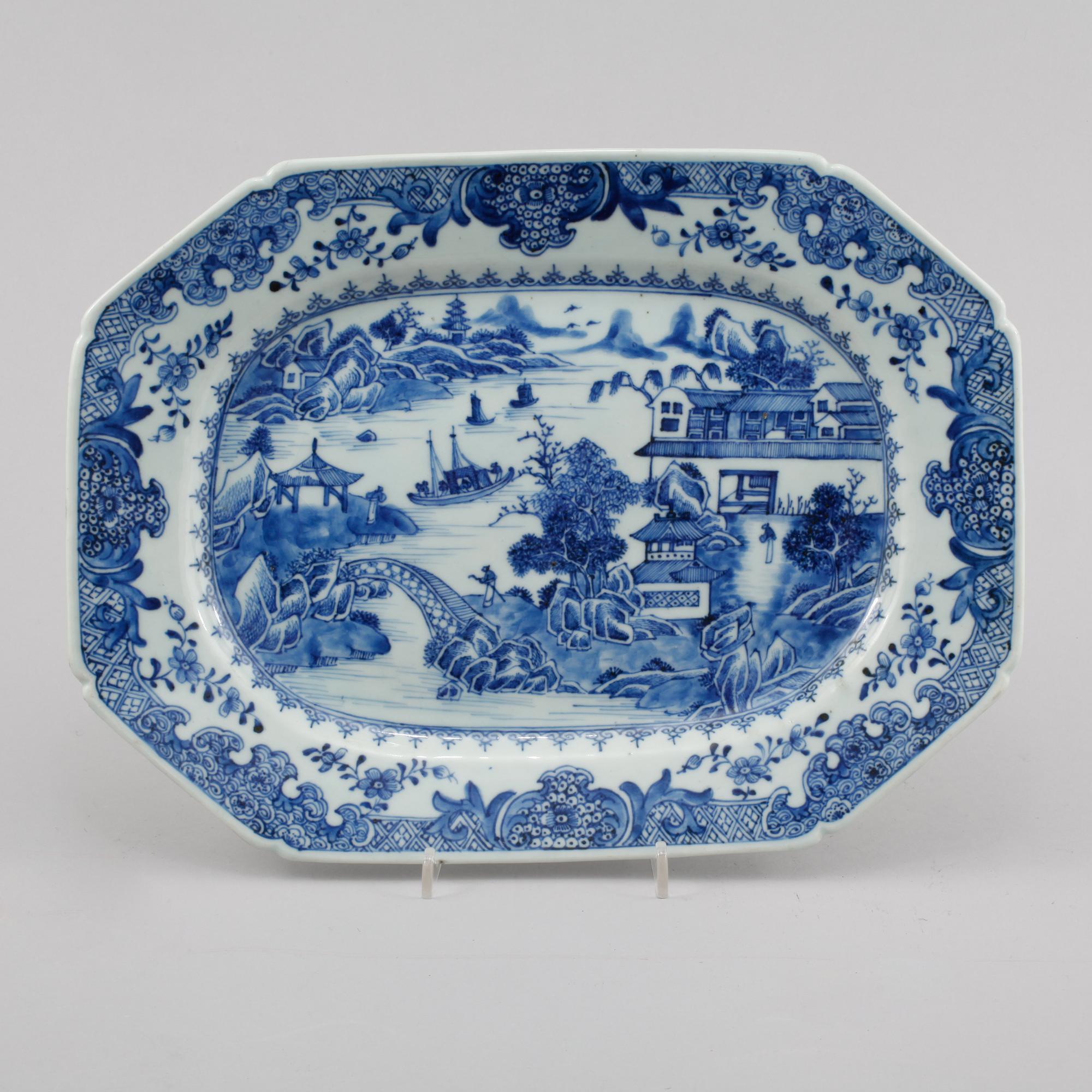 STEKFAT, porslin, Kina, 1700-tal.
