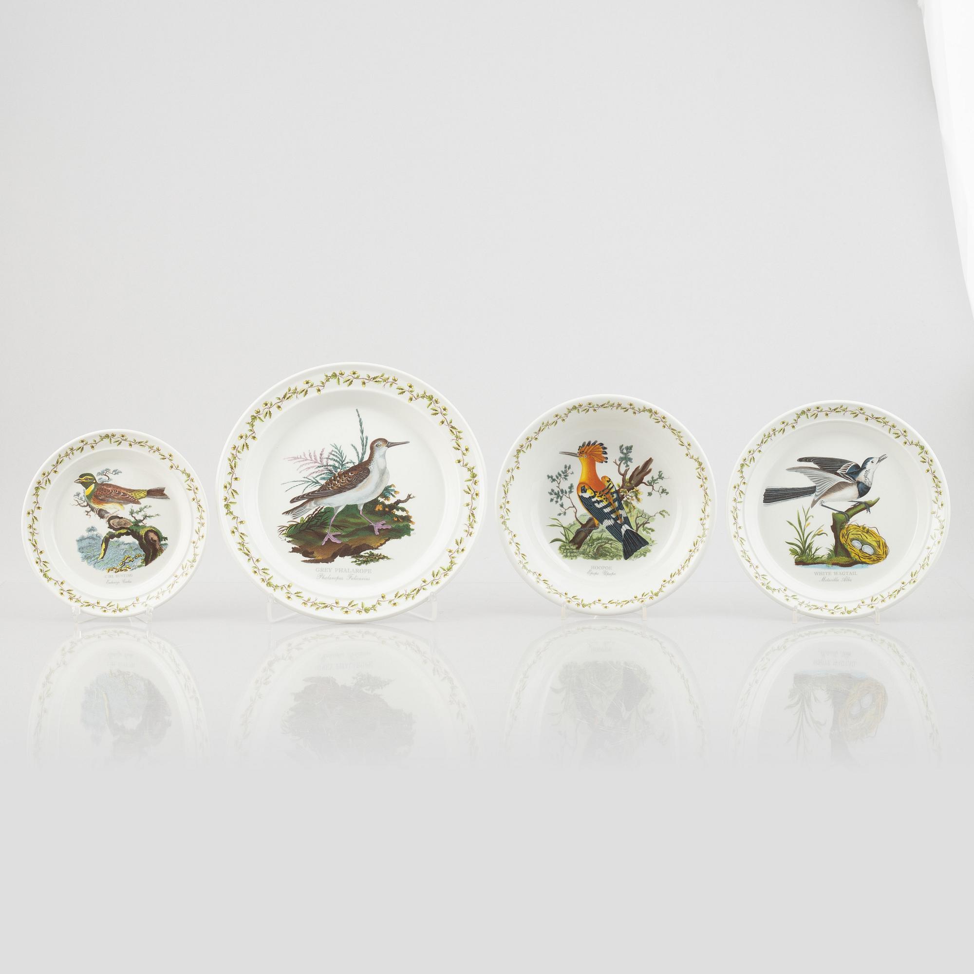 A 55-pieces dinner and coffee porcelain service, 'Birds of Britain', Portmeirion, England.