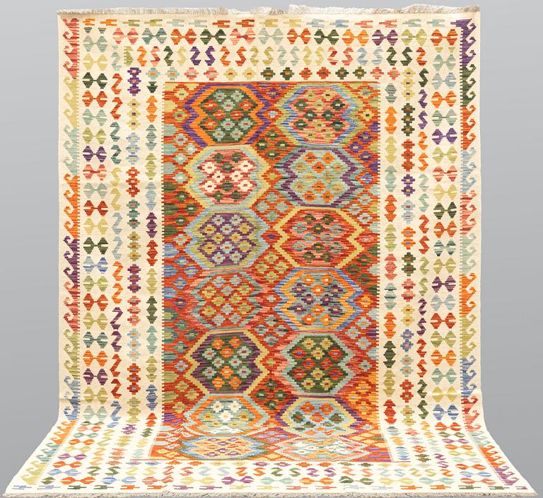 Carpet, Kilim, ca 293 x 203 cm.