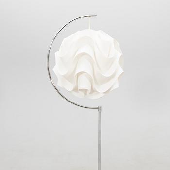 Golvlampa troligen Poul Christiansen för Le Klint 1970-tal.