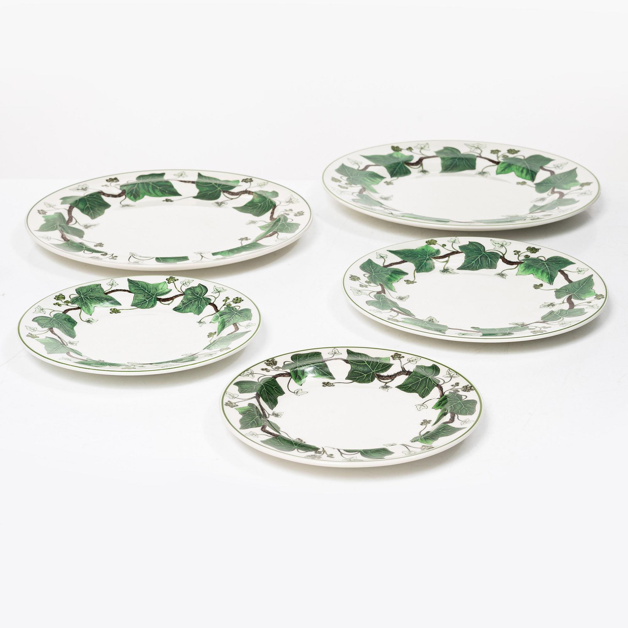 55 'Napoleon Ivy' stoneware plates, Wedgwood.