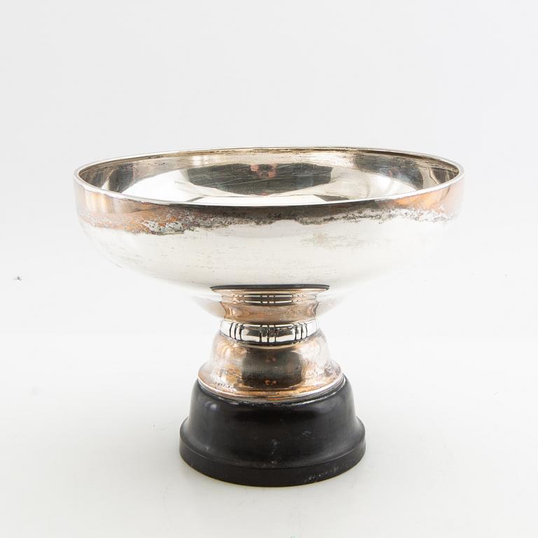 A Swedish silver footed bowl, mark of GAB, Stockholm 1928.