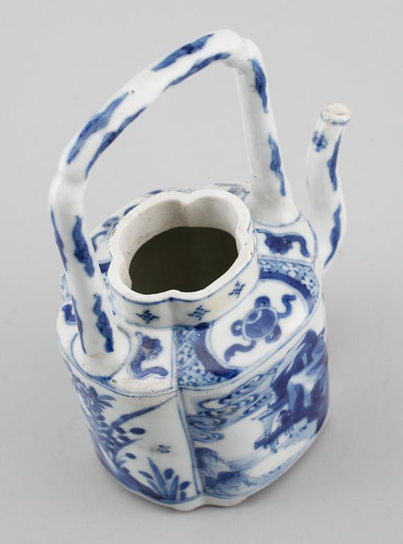 TEKANNA, porslin, Kina, 1700-tal.