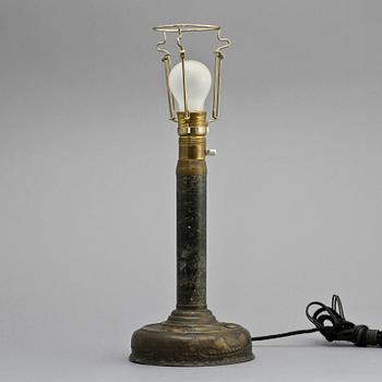 BORDSLAMPA, jugend, omkring 1910.
