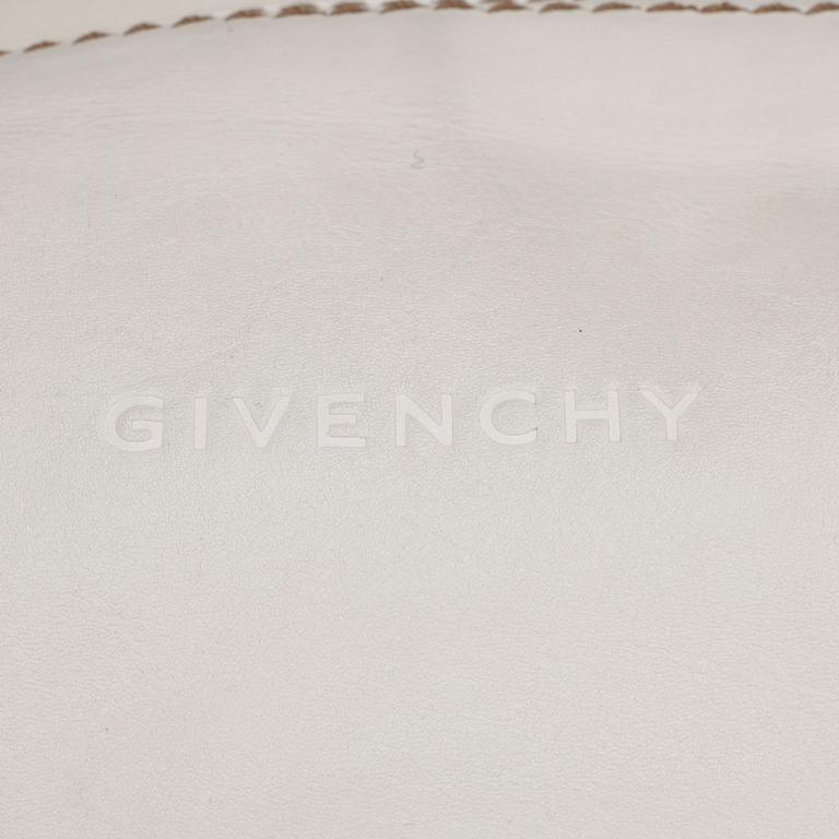 VÄSKA, Givenchy.