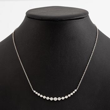 Necklace 18K white gold with brilliant-cut diamonds.