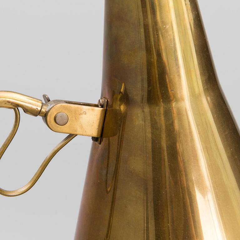 Paavo Tynell, Golvlampa, modell 9628, Taito 1900-talets mitt.