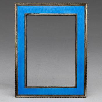 Fabergé, Photo frame front, enamel and silver, maker's mark presumably of Hjalmar Armfelt. St. Petersburg 1908-17.