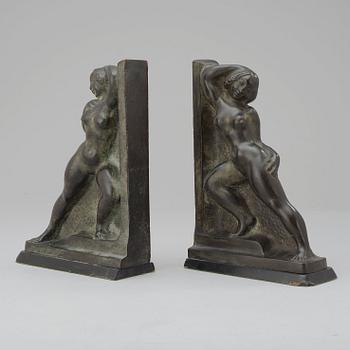 A pair of Axel Gute bronze book ends, 1922.