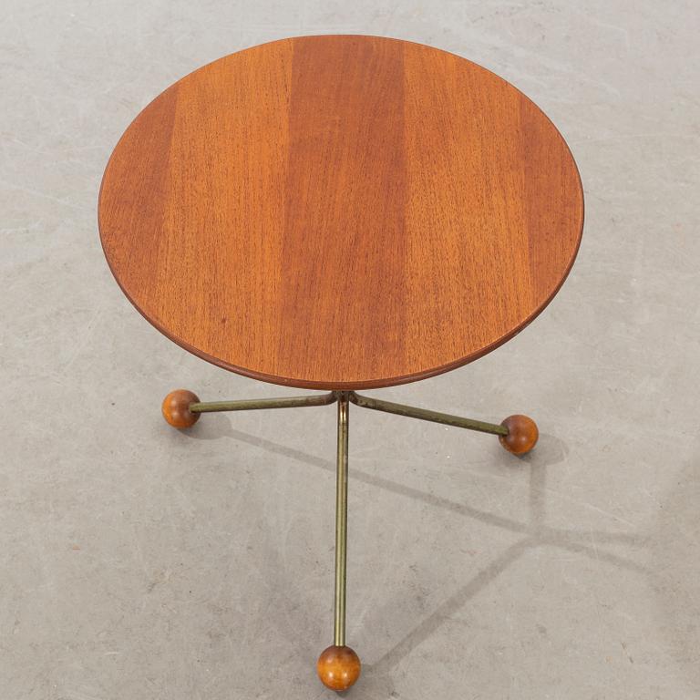 An 'Albertsbordet' table from Alberts, Tibro.