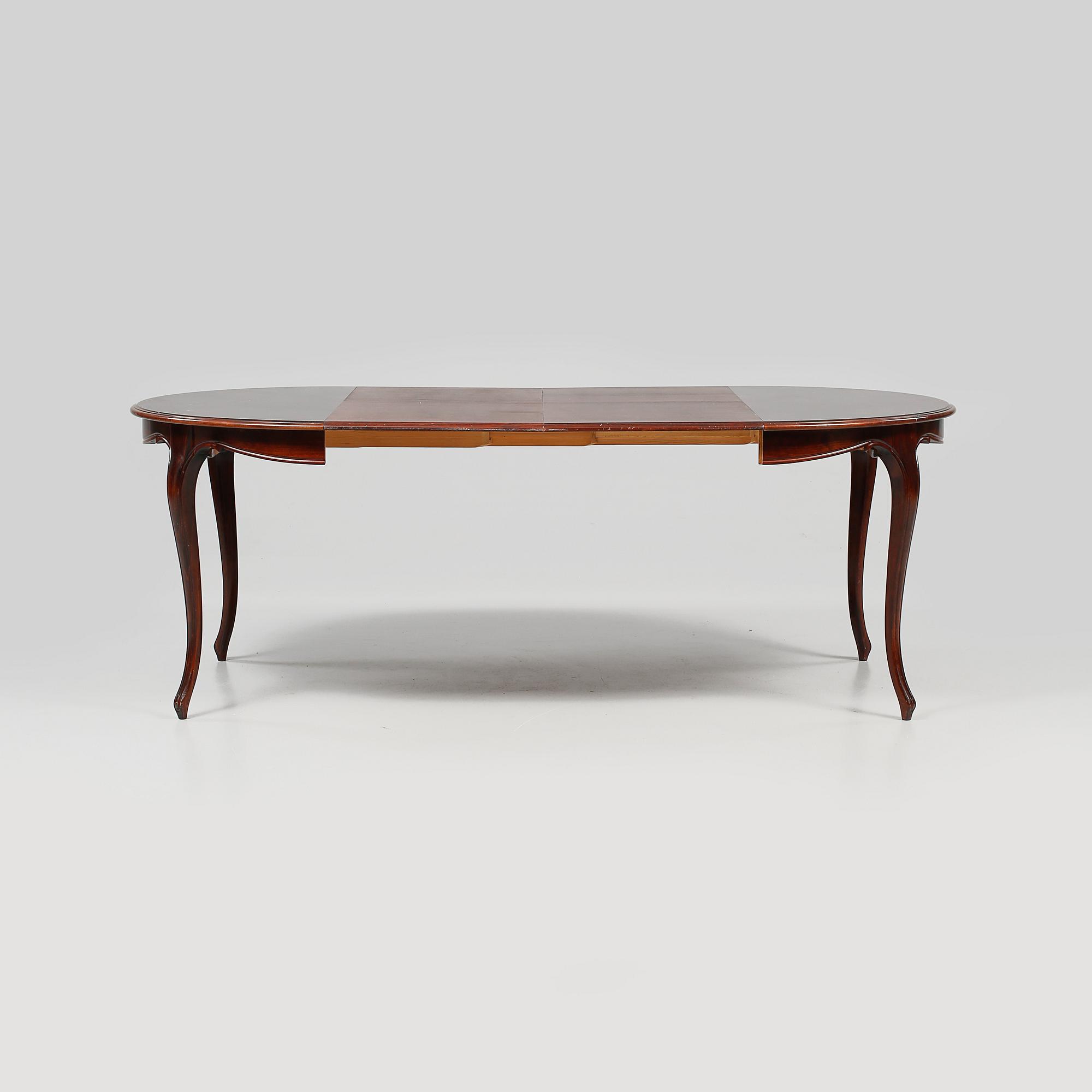 BORD, rokokostil, omkring 1900-talets mitt.