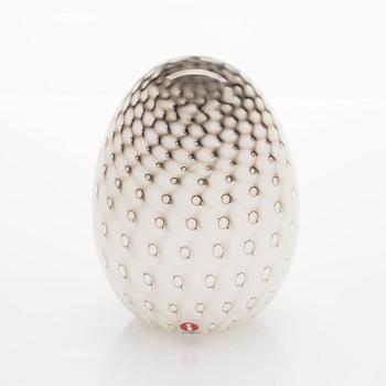 Oiva Toikka, lasilintu, "Raakel" ja muna "Raakelin tähden", signeerattu O. Toikka Nuutajärvi 2009.