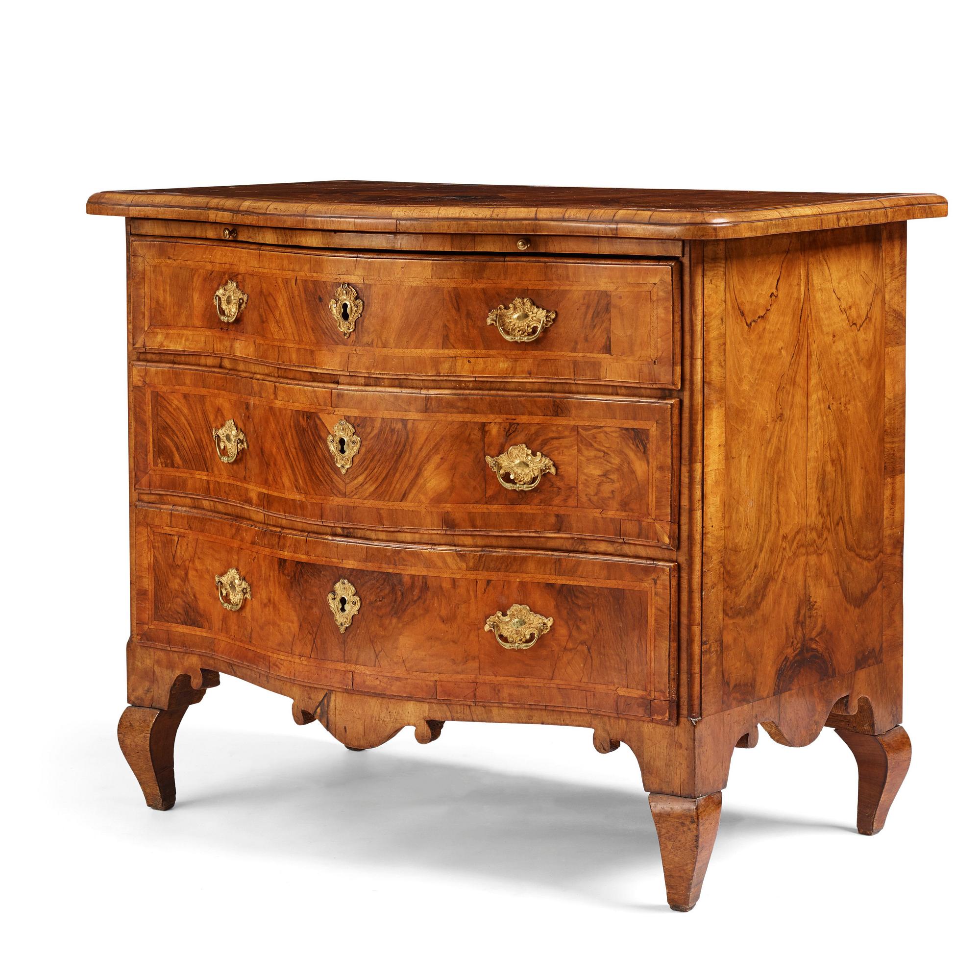 A Swedish late Baroque commode, mid 18th century.
