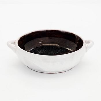 Marita Lybeck, A ceramic bowl, signed ML.