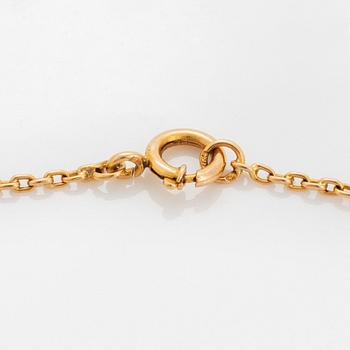Hängsmycke 18K guld i form av ett äpple med gammalslipade diamanter.