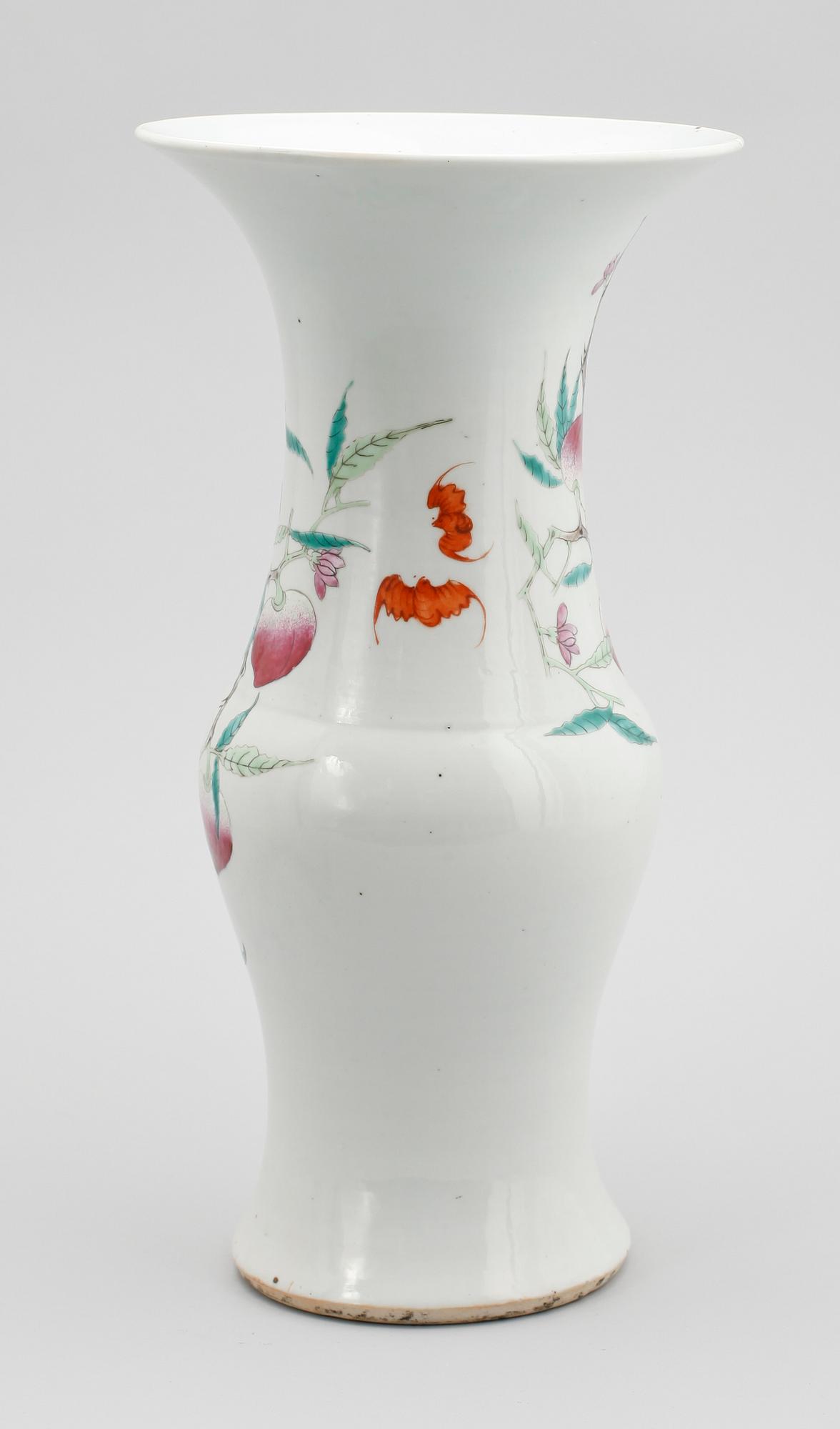VAS, porslin, Kina, 1800-/1900-tal.