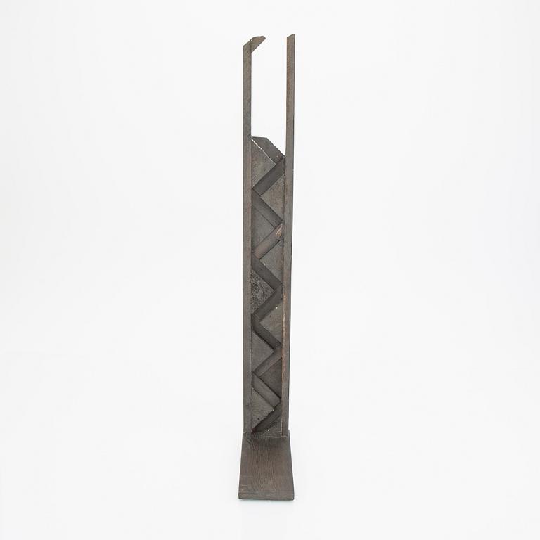 Lars Kleen, a signed dated and numbered wooden sculpture -89 61/90.