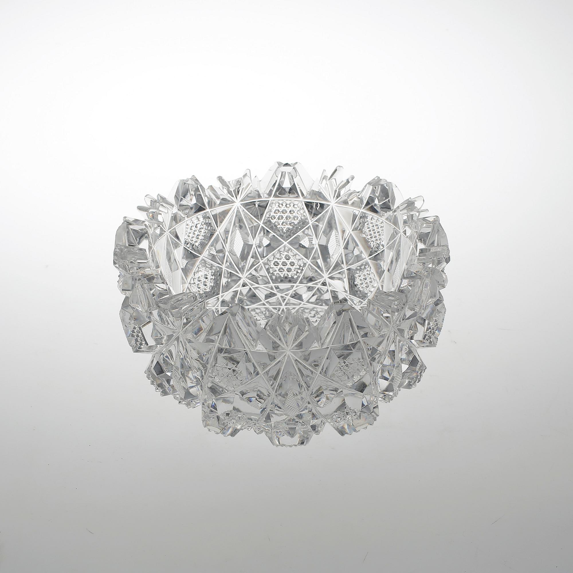 SKÅL, glas, Tsarskålen, Kosta, 1900-talets andra hälft.