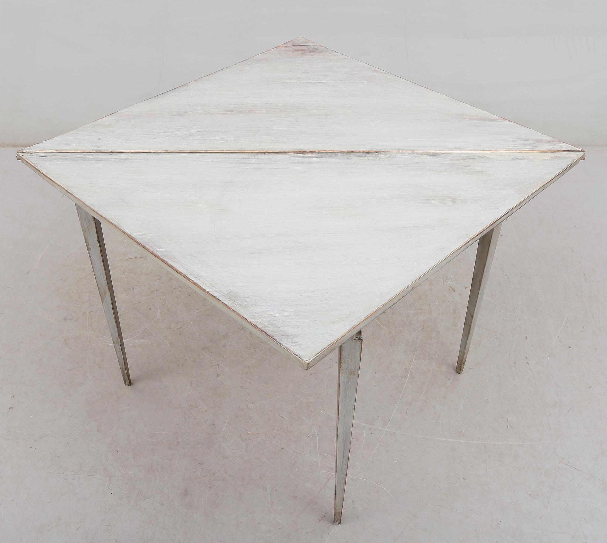 HÖRNBORD, 1800-talets mitt.
