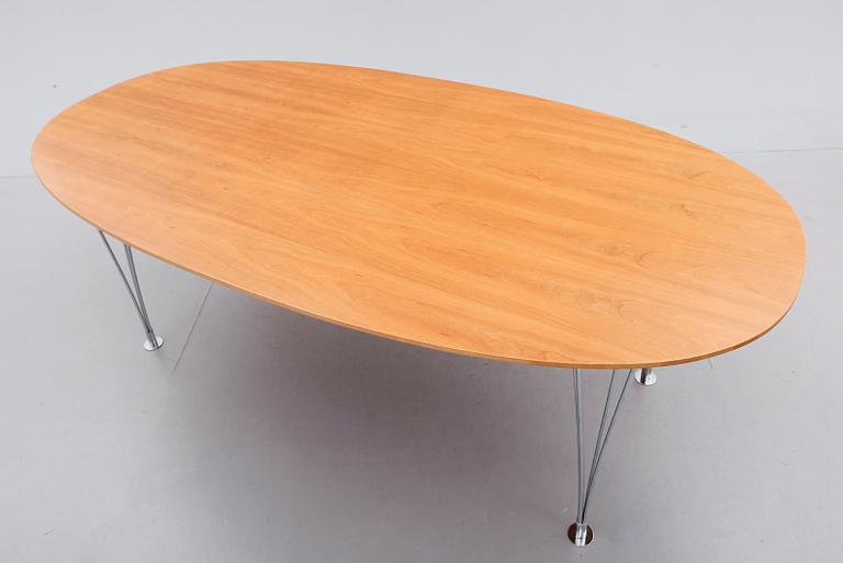 BORD, "Superelips", Bruno Mathsson, Piet Hein, Fritz Hansen, 1900-talets andra hälft.