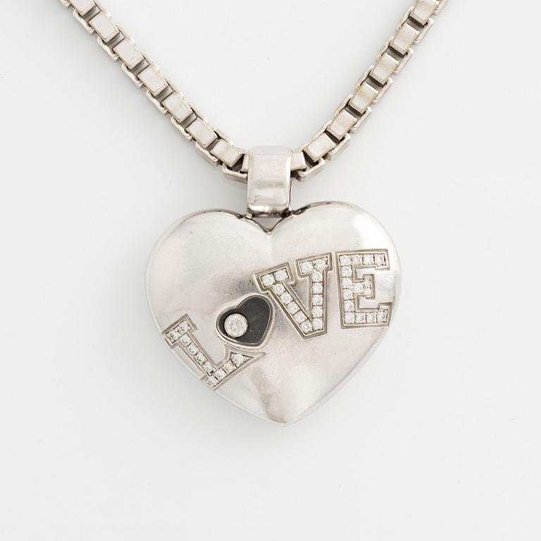 Chopard pendant "Love" in 18K white gold with round brilliant-cut diamonds.