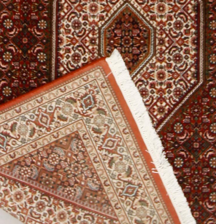MATTA, Bidjar. 200 x 135 cm.
