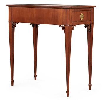 457. A late Gustavian circa 1800 table.