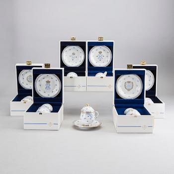 12 PORCELAIN CUSTARD CUPS WITH SAUCERS, Rörstrand, Sweden second half of 20th century.