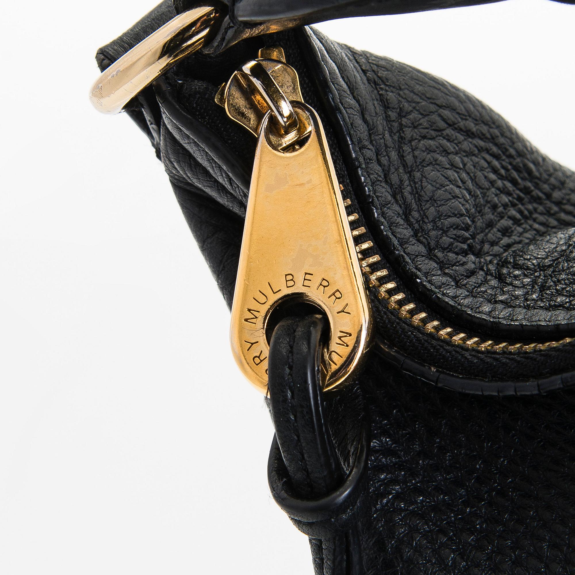 Mulberry, a black leather 'Daria' hobo bag.