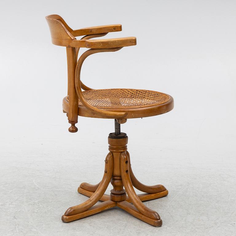 A chair, early 20th century.