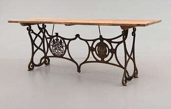 TRÄDGÅRDSBORD/BORD, sekelskiftet 1900.