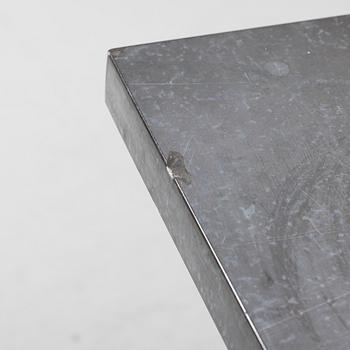 Stone table, 19th century.