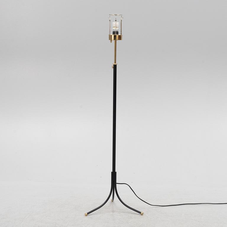 Josef Frank, golvlampa, modell 2326, Firma Svenskt Tenn.