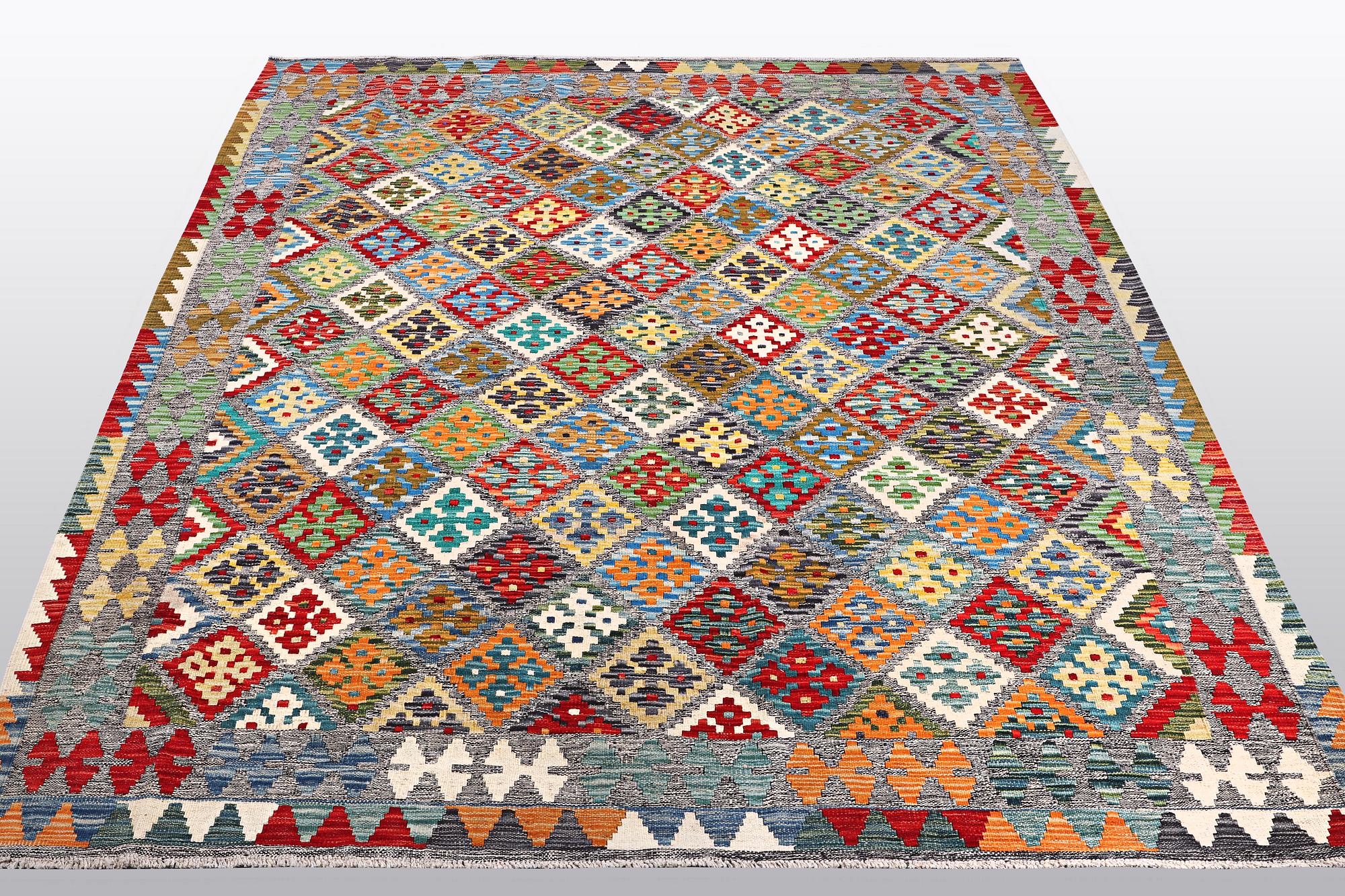 A capret, kilim, ca 242 x 174 cm.