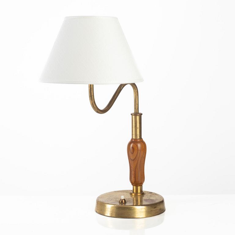 A Swedish Modern table lamp, 1940s.