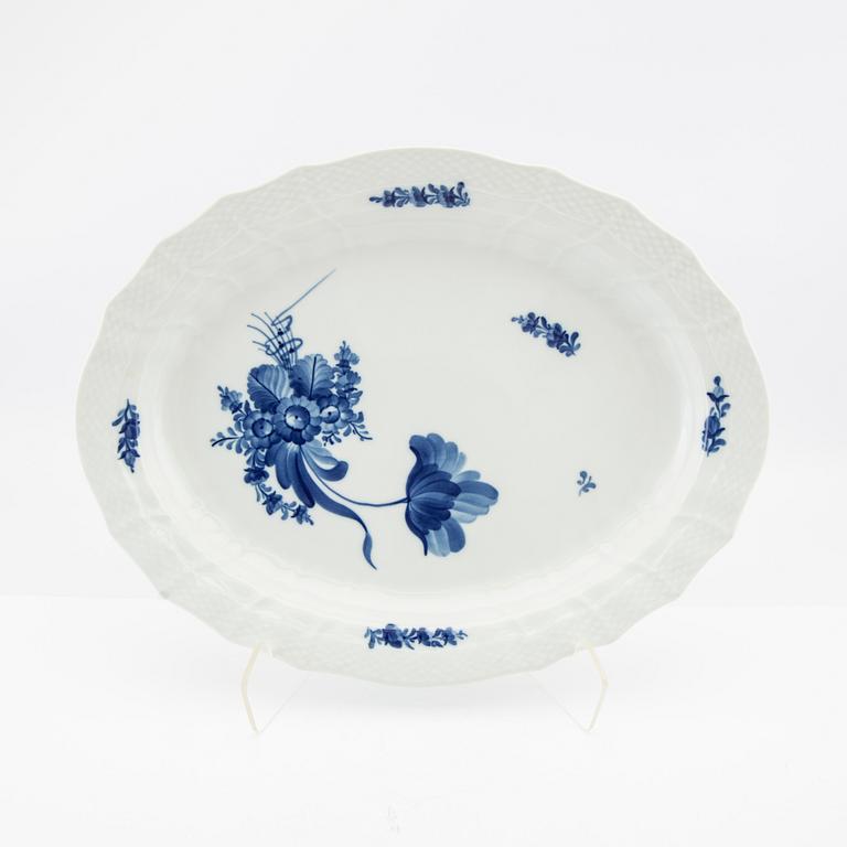 Servis 98 dlr "Blå Blomst" Royal Copenhagen Danmark 1894-1984.
