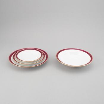 A Royal Copenhagen dinner service, Denmark, circa 1900. (111 pieces).