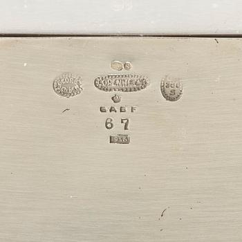 Georg Jensen, cigarrskrin, silver, inredning i trä, Köpenhamn 1918.
