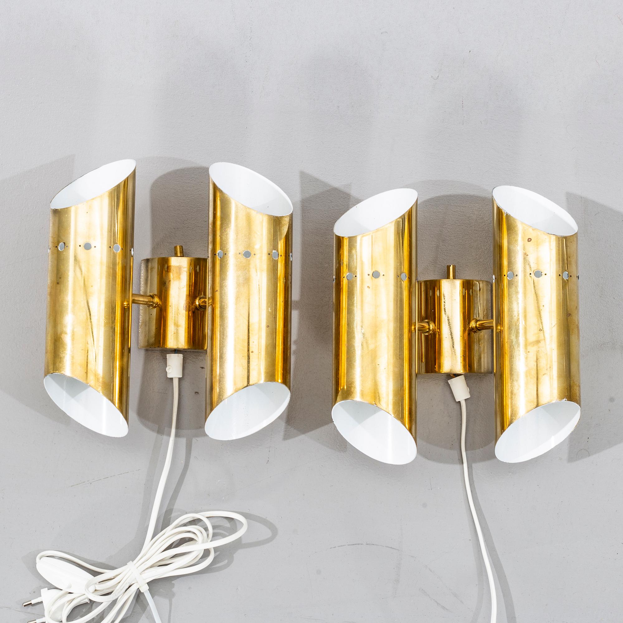 A PAIR OF WALL LAMPS, second half of the 20th century.