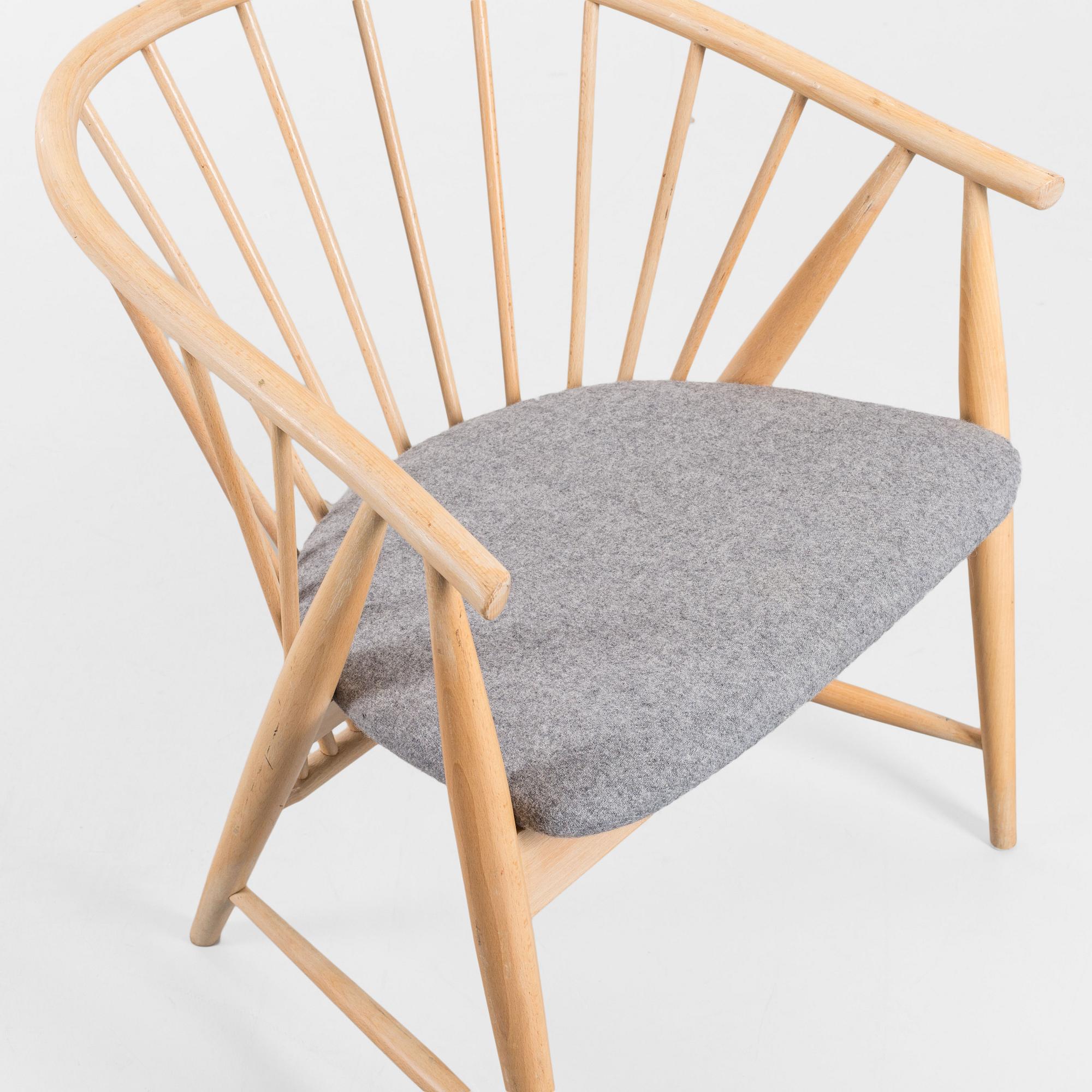 KARMSTOL, "Solfjädern", Sonna Rosén, Nesto, formgiven 1948, märkt 1990.