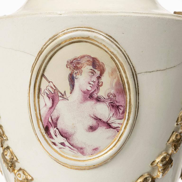 A flintware jar from Marieberg, Steen's period (1769-1788).