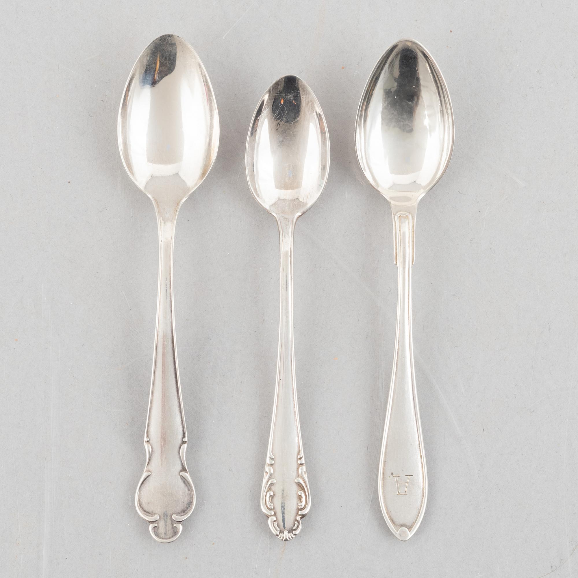 Silver coffee spoons (28 pieces).
