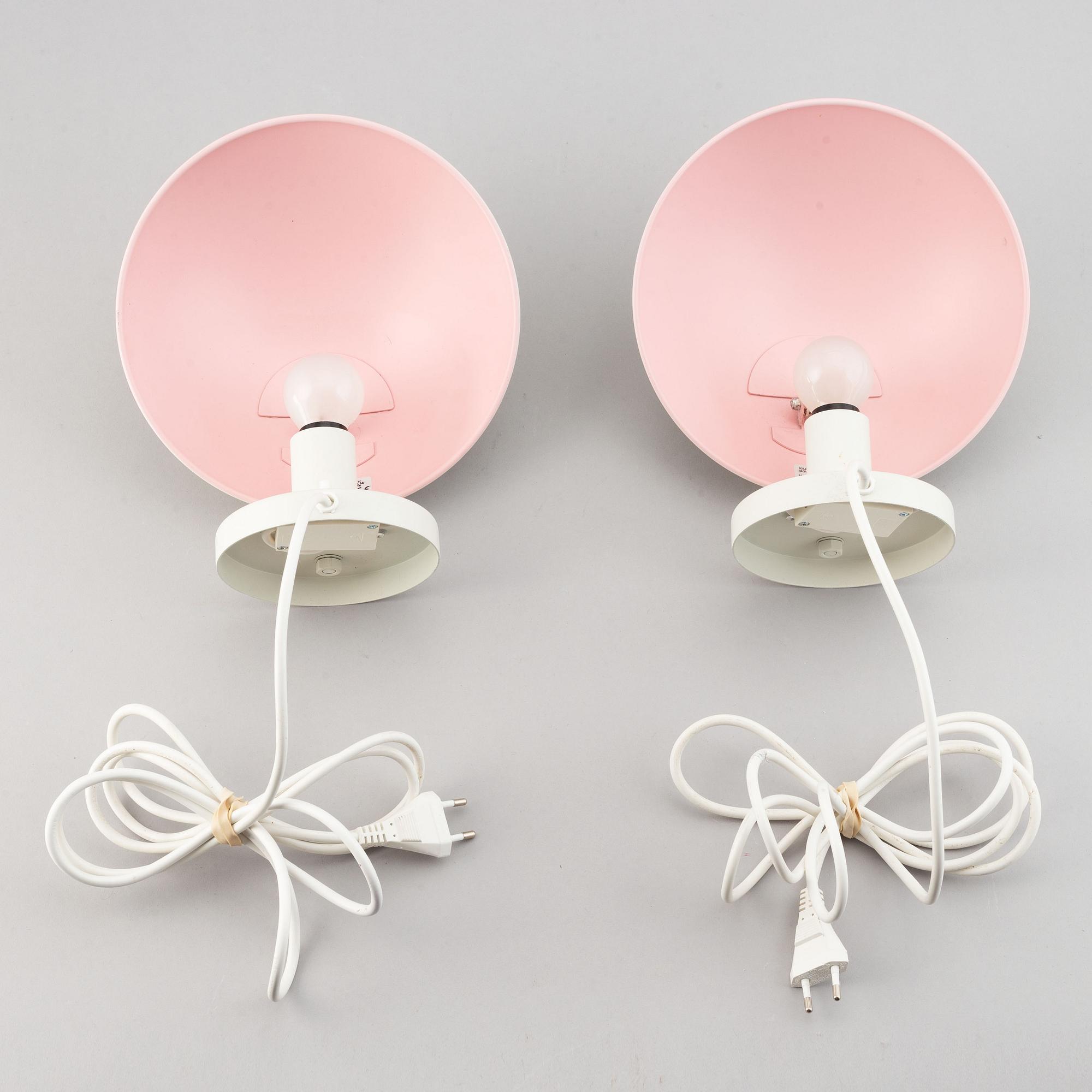 Poul Henningsen, vägglampor, ett par, "PH Hat", Louis Poulsen, Danmark.