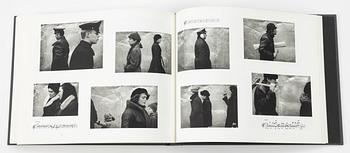 Pentti Sammallahti, "Täällä kaukana".