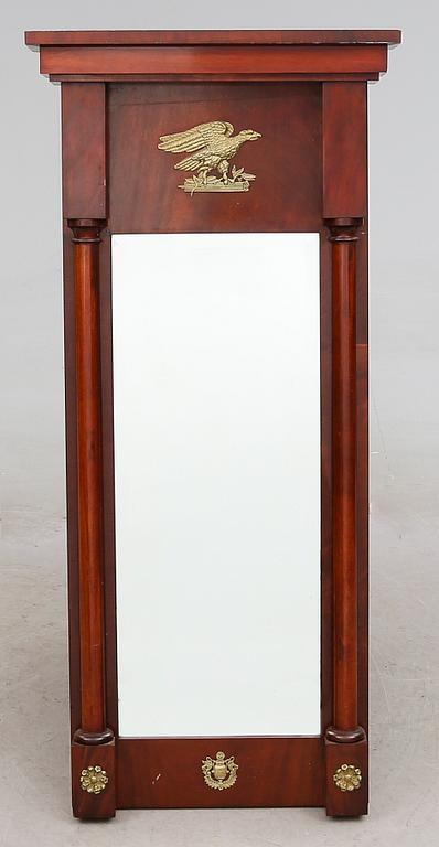 SPEGEL, Karl-Johanstil, 1900-talets första hälft.